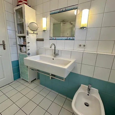 104 Ferienhaus Alt Reddevitz